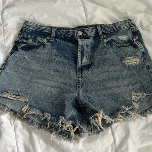 Wild Fable Highest Rise Shorts - size 16